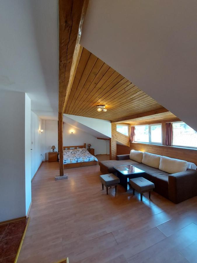 Vasi Apartments Dobriniszte Zewnętrze zdjęcie