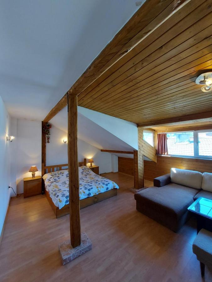 Vasi Apartments Dobriniszte Zewnętrze zdjęcie